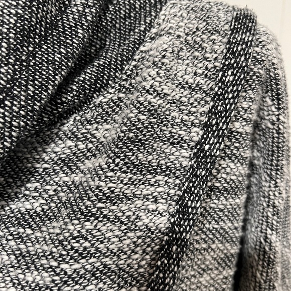 3/$25 Sale🎈Calvin Klein performance crossover top - Picture 8 of 11